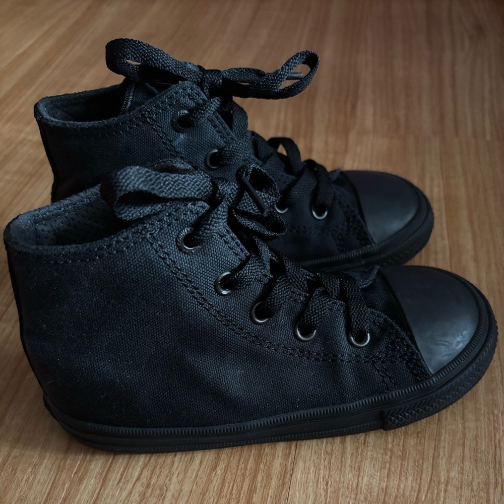 Converse Shoes Toddler Size 10